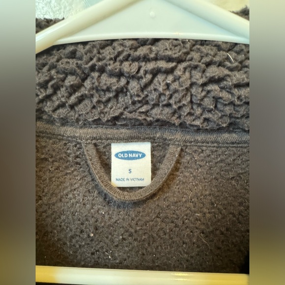 Old Navy Fleece Zip-up Jacket - Picture 3 of 3
